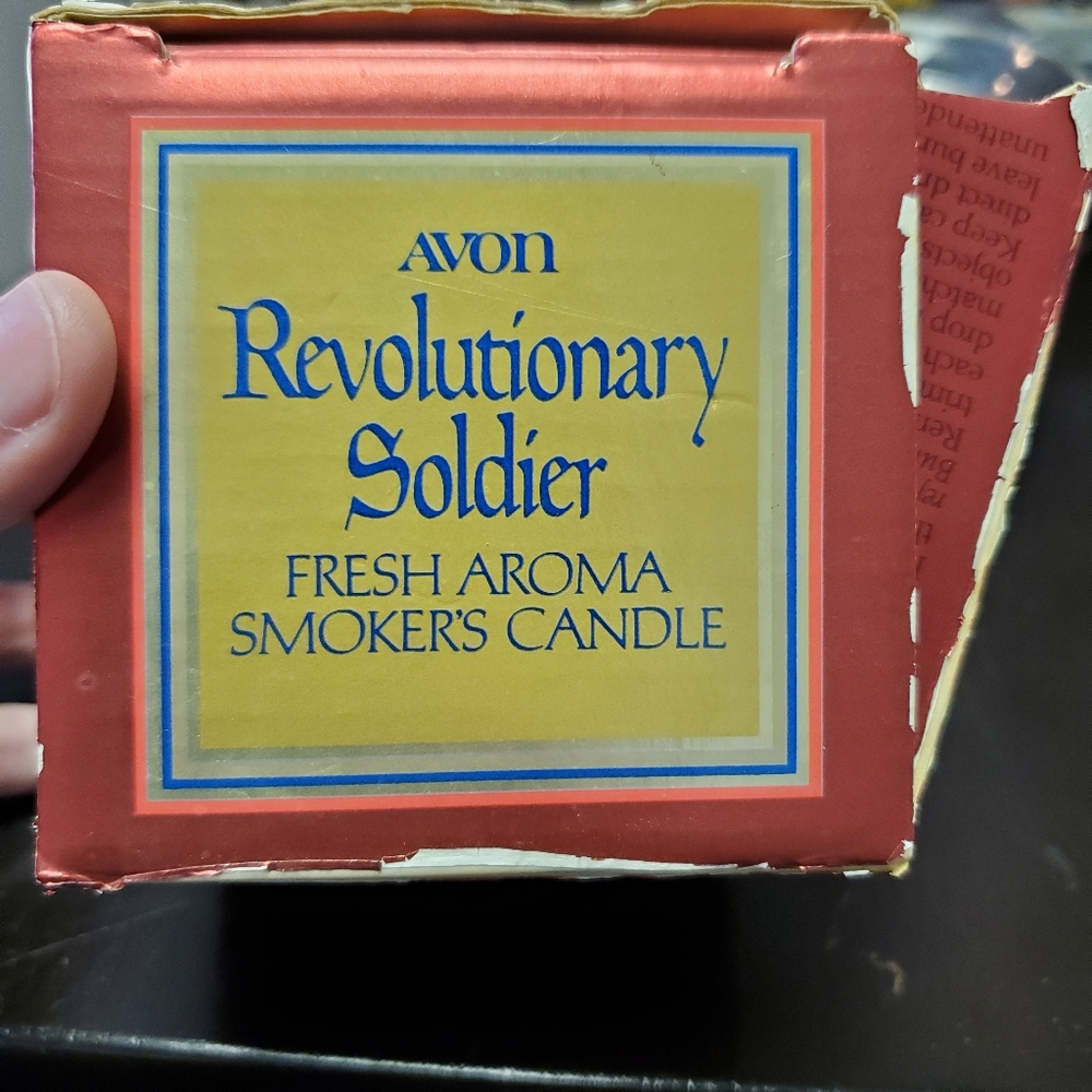 Avon revolutionary soldier vintage candle - Picture 6 of 7